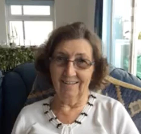 Liz gives feedback on her Vital Air for arthritis, COPD and sleep